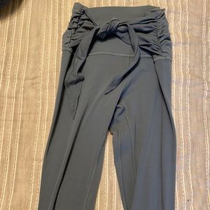 Lululemon align legging with tie